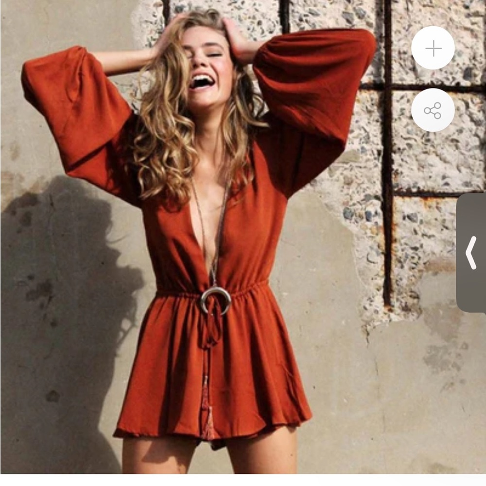 LIONESS Deep V neck romper